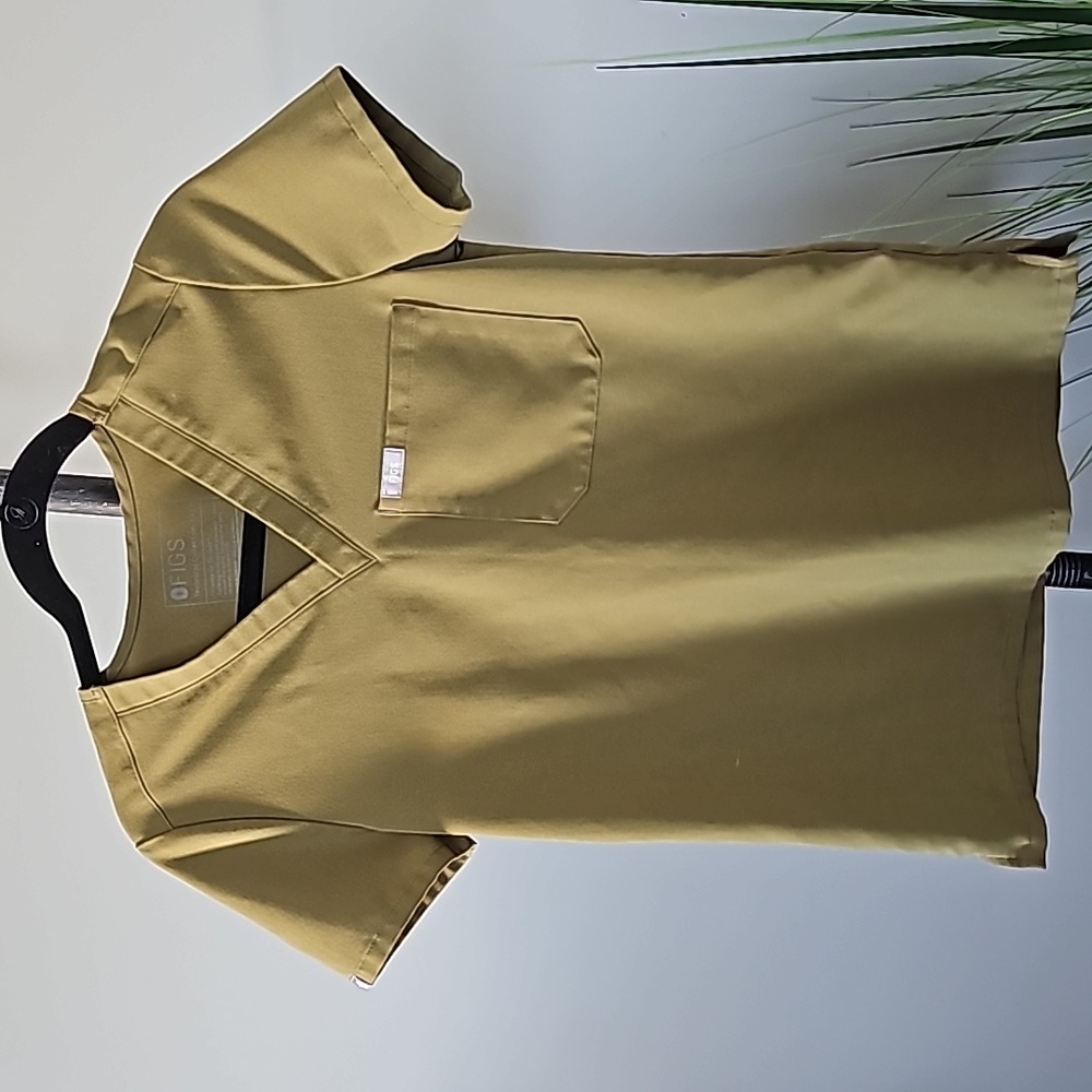 FIGS Slim Catarina One-Pocket Scrub Top™